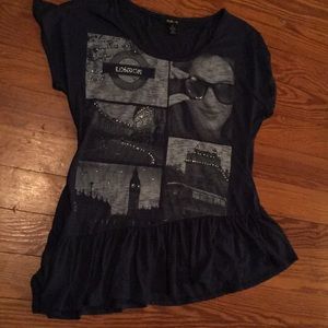 Tee with London Snap Shots